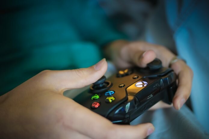 Game controller